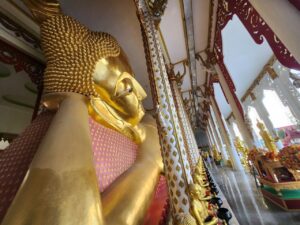 วัดราษฎร์ประคองธรรม วัดพระนอน